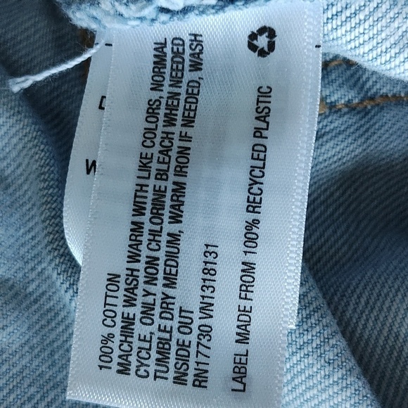 New Mid Rise Boyfriend Jeans Size 2 - Picture 9 of 9